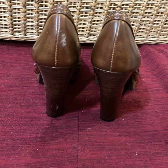 American eagle 4” heel open tie basket weave shoes - Picture 5 of 12